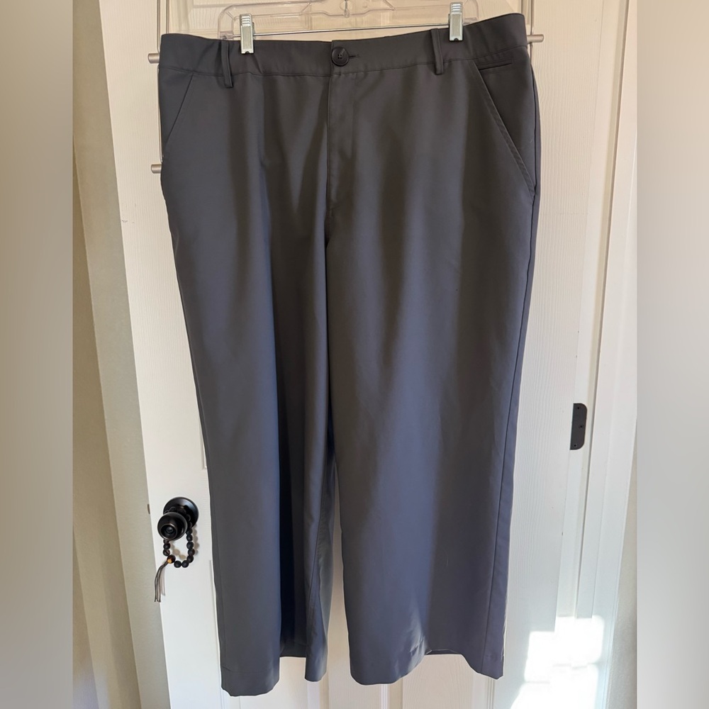 AYR Women’s Dark Gray Travel Pants